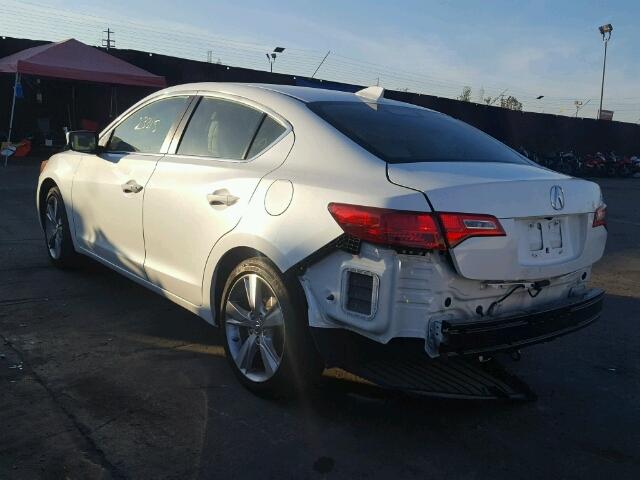 19VDE1F77EE009105 - 2014 ACURA ILX 20 TEC WHITE photo 3