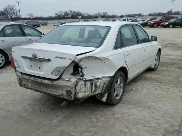 4T1BF28B42U207636 - 2002 TOYOTA AVALON XL WHITE photo 4