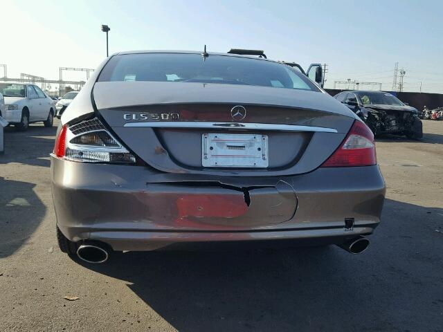 WDDDJ75XX6A011030 - 2006 MERCEDES-BENZ CLS 500C GRAY photo 9