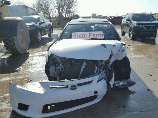 JTKJF5C7XC3037738 - 2012 TOYOTA SCION TC 白色 照片 9