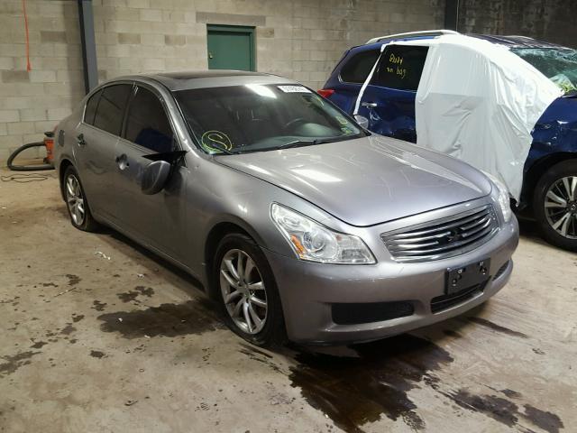 JNKCV61E59M308281 - 2009 INFINITI G37 BASE GRAY photo 1