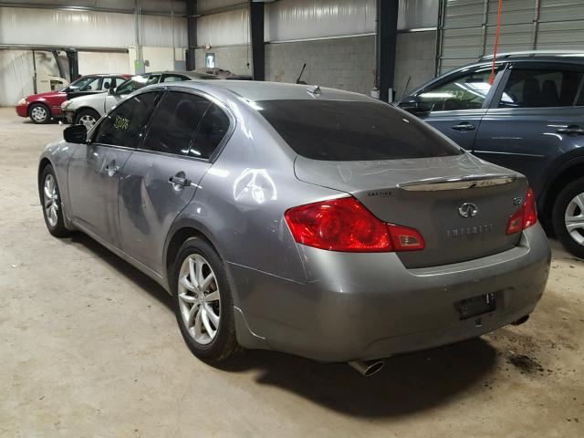 JNKCV61E59M308281 - 2009 INFINITI G37 BASE GRAY photo 3