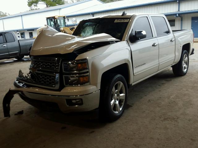 3GCPCREC8FG309829 - 2015 CHEVROLET SILVERADO WHITE photo 2