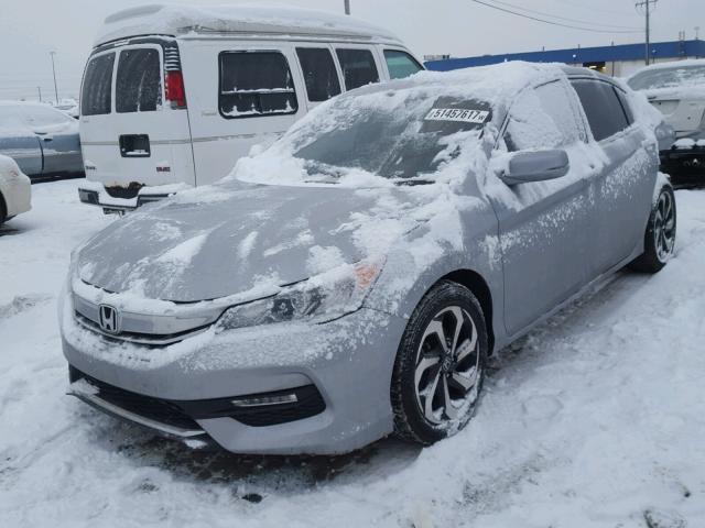 1HGCR2F84HA227596 - 2017 HONDA ACCORD EXL SILVER photo 2