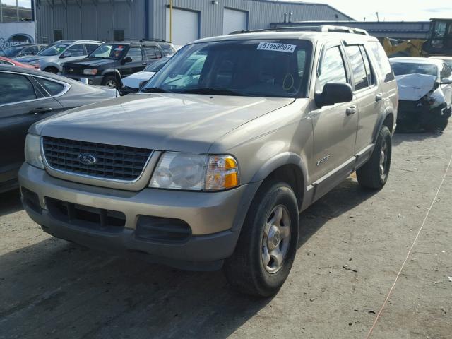 1FMZU63E62UA18581 - 2002 FORD EXPLORER X GOLD photo 2