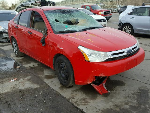 1FAHP34N98W162357 - 2008 FORD FOCUS S/SE RED photo 1