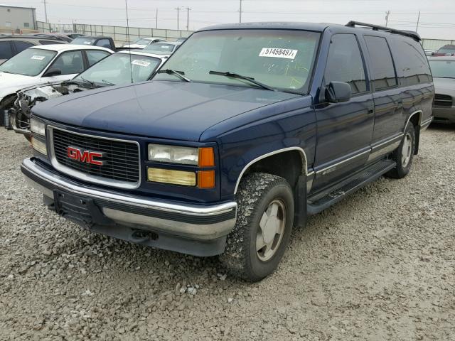 3GKFK16R0WG507473 - 1998 GMC SUBURBAN K BLUE photo 2