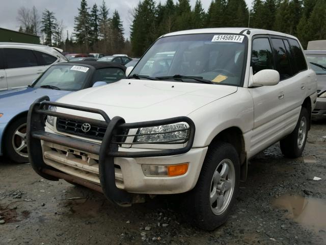 JT3HP10V3X7146267 - 1999 TOYOTA RAV4 WHITE photo 2