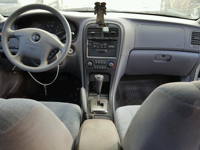 KNAGD126165469519 - 2006 KIA OPTIMA LX SILVER photo 9