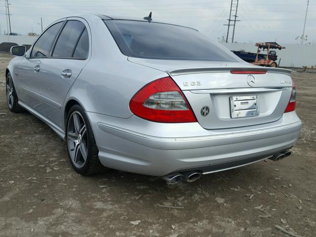 WDBUF77X88B223526 - 2008 MERCEDES-BENZ E 63 AMG SILVER photo 3