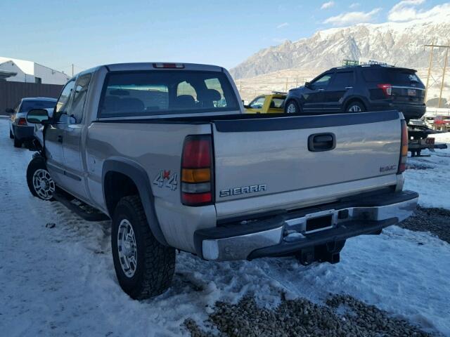 1GTHK29U86E152103 - 2006 GMC SIERRA K25 GRAY photo 3