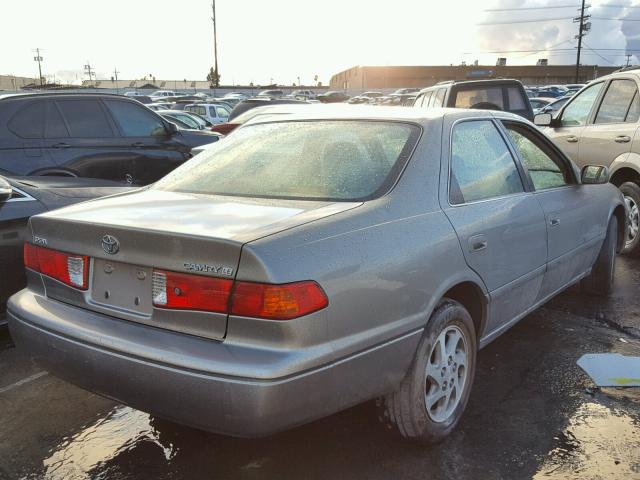 JT2BG22K5Y0388474 - 2000 TOYOTA CAMRY CE GRAY photo 3