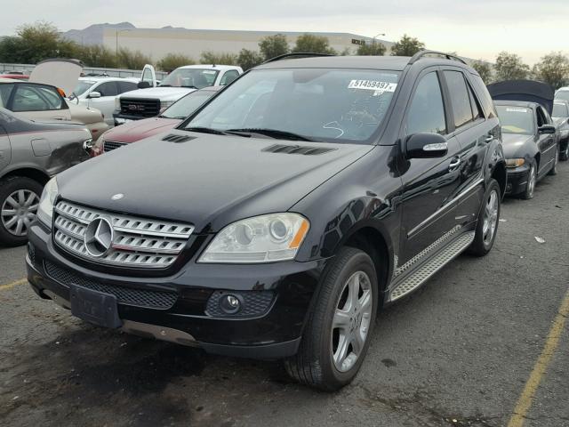 4JGBB86E97A275984 - 2007 MERCEDES-BENZ ML 350 BLACK photo 2