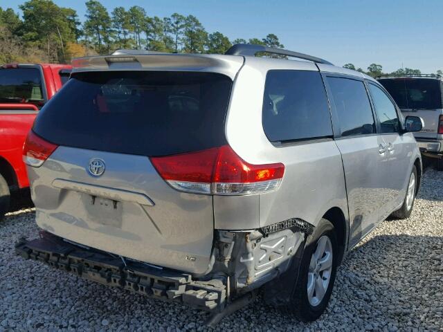 5TDKK3DC2DS356042 - 2013 TOYOTA SIENNA LE SILVER photo 4