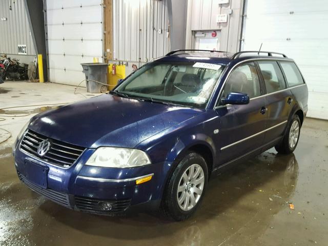 WVWVD63BX3E423542 - 2003 VOLKSWAGEN PASSAT GLS BLUE photo 2