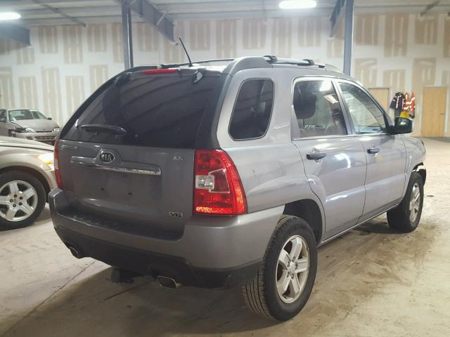 KNDJF723397627055 - 2009 KIA SPORTAGE L GRAY photo 4