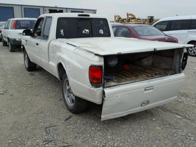 4F4YR16U1WTM23029 - 1998 MAZDA B3000 CAB WHITE photo 3