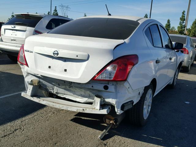 3N1CN7AP1HL849817 - 2017 NISSAN VERSA S WHITE photo 4