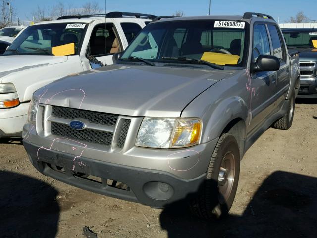 1FMZU67KX4UC08709 - 2004 FORD EXPLORER S SILVER photo 2