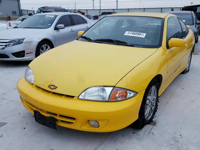 1G1JH12F227277482 - 2002 CHEVROLET CAVALIER L YELLOW photo 2