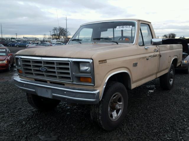 1FTHF26L4GPB02921 - 1986 FORD F250 TAN photo 2