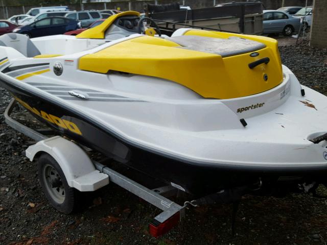 USCEC14260K405 - 2005 SEAD BOAT WHITE photo 3