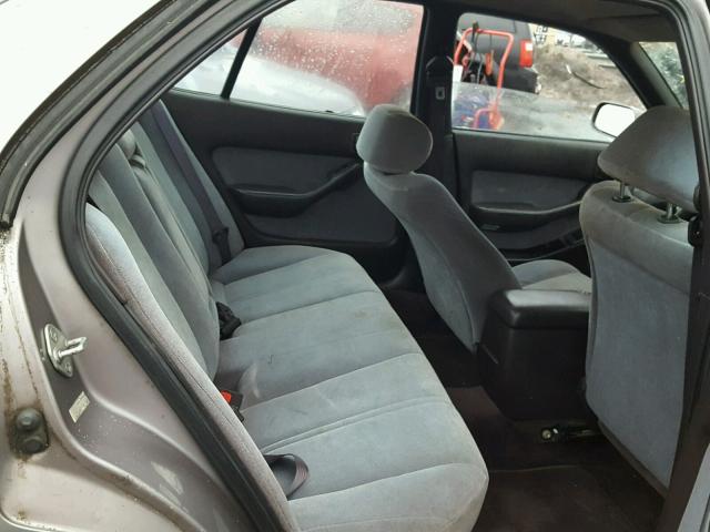 4T1VK12E2NU013598 - 1992 TOYOTA CAMRY LE GRAY photo 6
