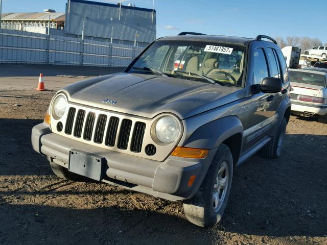 1J8GL48K07W662406 - 2007 JEEP LIBERTY SP BROWN photo 2