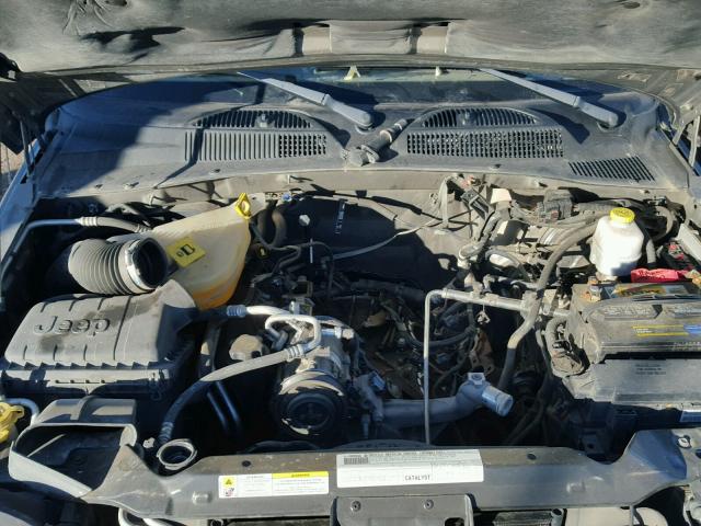 1J8GL48K07W662406 - 2007 JEEP LIBERTY SP BROWN photo 7