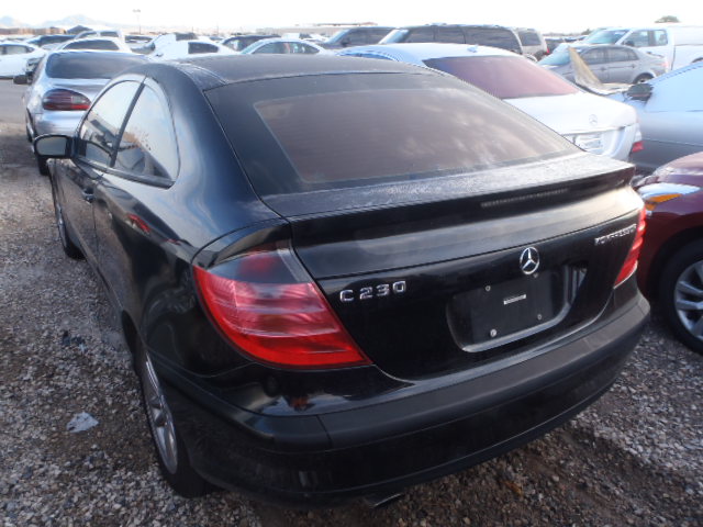 WDBRN40J13A413325 - 2003 MERCEDES-BENZ C 230K SPO BLACK photo 3