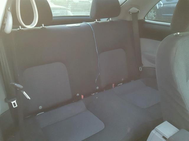 3VWCK31C64M409752 - 2004 VOLKSWAGEN NEW BEETLE თეთრი ფოტო 6