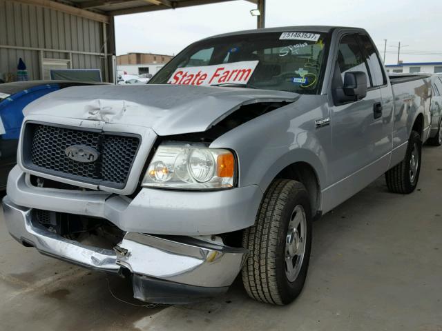 1FTRF12W04NC71050 - 2004 FORD F150 SILVER photo 2