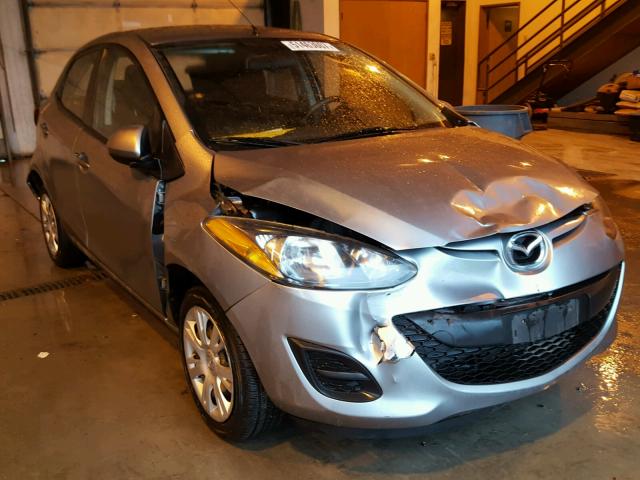 JM1DE1KZ1D0152895 - 2013 MAZDA MAZDA2 SILVER photo 1