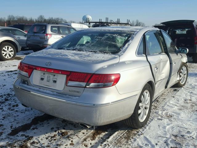 KMHFC46FX6A050455 - 2006 HYUNDAI AZERA SE SILVER photo 4