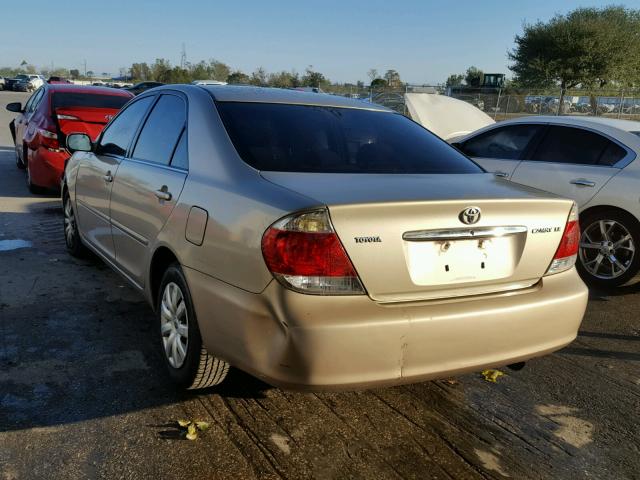 4T1BE32K26U118459 - 2006 TOYOTA CAMRY LE ოქროსფერი ფოტო 3