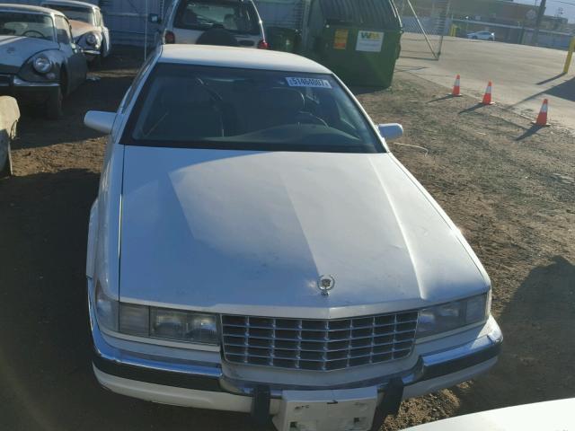 1G6KS52Y3VU810051 - 1997 CADILLAC SEVILLE SL WHITE photo 9