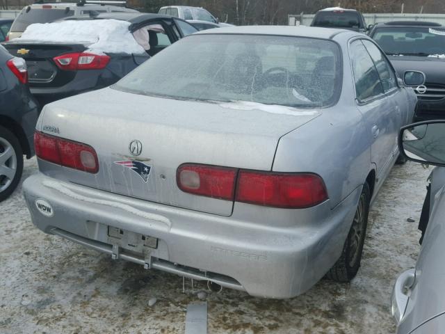 JH4DB76581S000615 - 2001 ACURA INTEGRA LS SILVER photo 4