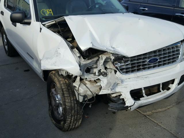 1FMZU73W05UA22189 - 2005 FORD EXPLORER X WHITE photo 9