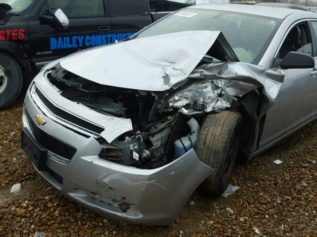 1G1ZA5E05CF356223 - 2012 CHEVROLET MALIBU LS SILVER photo 9