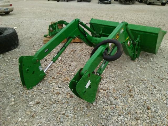 1P0H240XKHD034021 - 2017 JOHN DEERE H240 GREEN photo 4