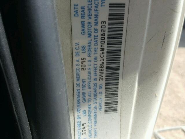 3VWBB61C6WM008203 - 1998 VOLKSWAGEN NEW BEETLE 白色 照片 10