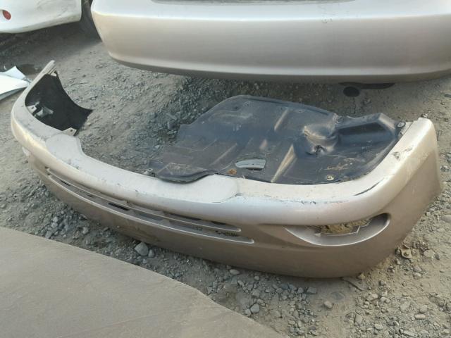 4T1BF32K83U553088 - 2003 TOYOTA CAMRY LE ოქროსფერი ფოტო 9