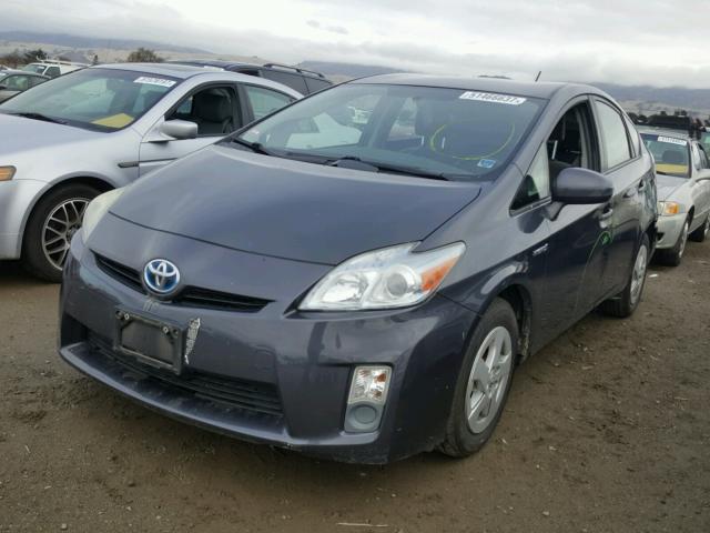 JTDKN3DU6A0229339 - 2010 TOYOTA PRIUS GRAY photo 2