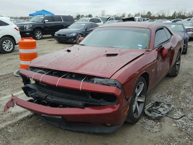 2C3CDYAG9EH225441 - 2014 DODGE CHALLENGER RED photo 2