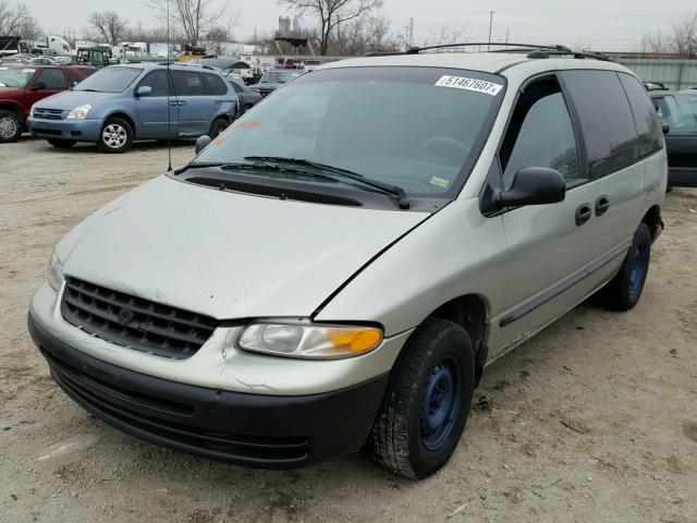 2P4GP2534YR535578 - 2000 PLYMOUTH VOYAGER SILVER photo 2