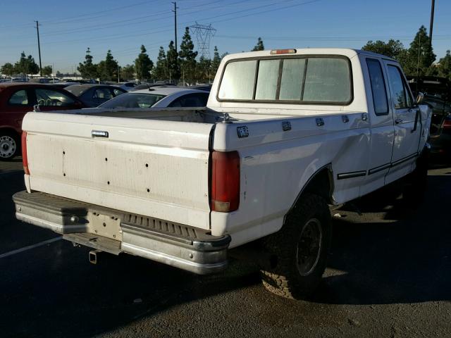 1FTHX26F7TEB58137 - 1996 FORD F250 WHITE photo 4