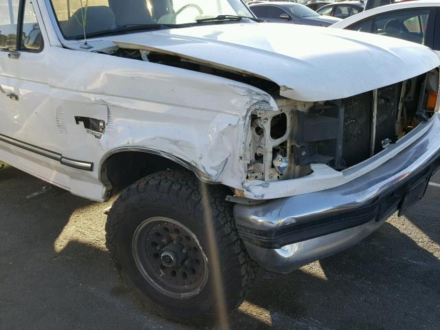 1FTHX26F7TEB58137 - 1996 FORD F250 WHITE photo 9