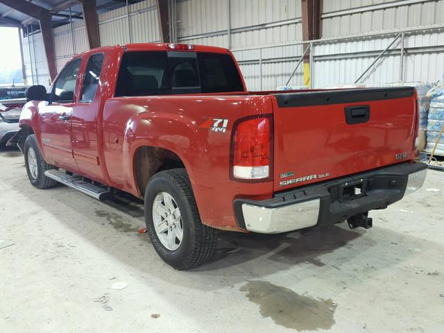 1GTR2VE72CZ303821 - 2012 GMC SIERRA K15 RED photo 3