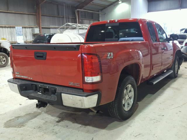 1GTR2VE72CZ303821 - 2012 GMC SIERRA K15 RED photo 4