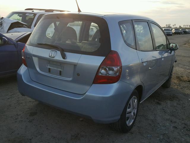 JHMGD38437S010675 - 2007 HONDA FIT BLUE photo 4